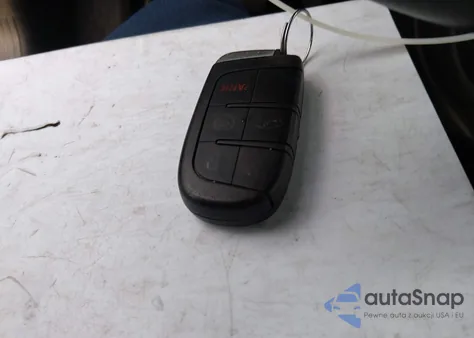 2015 Dodge Dart Limited z USA, uszkodzony, nr VIN 1C3CDFCB1FD345061